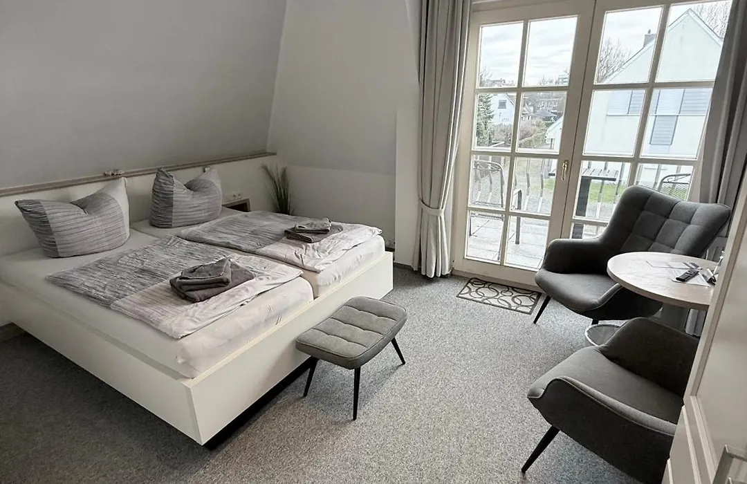 Hotel garni Seeluft Büsum-1
